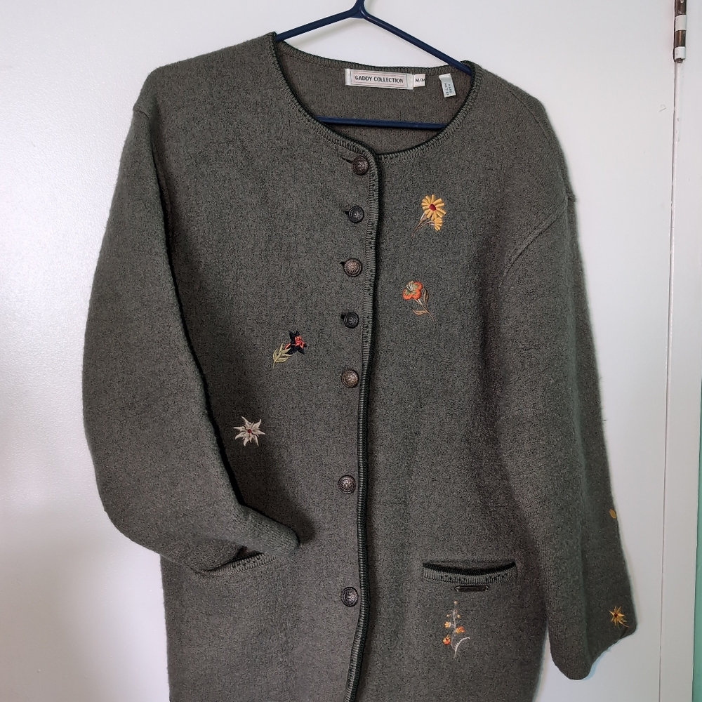 Gaddy Collection Embroidered Green Wool Cardigan - Picture 4 of 10